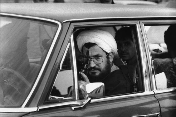 عباس عطار انقلاب