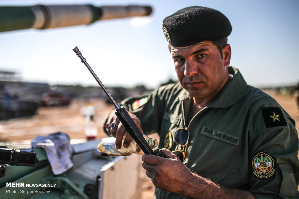 مسابقه تانک‌ها