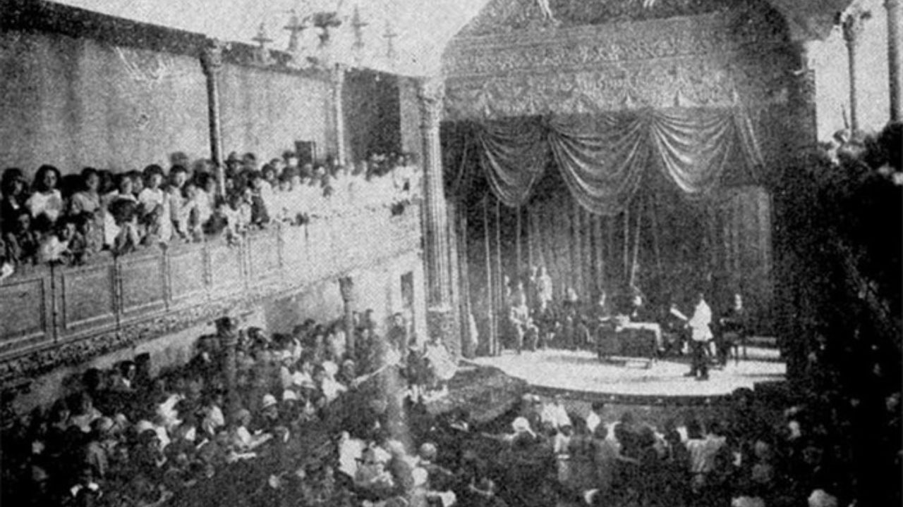 اولین ورود زنان به سینما 