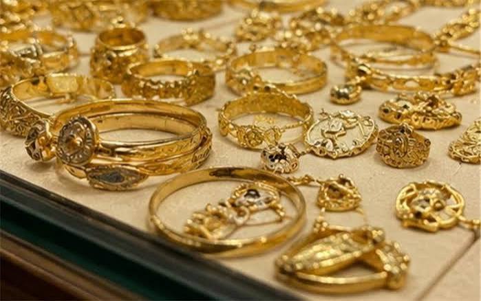 قیمت طلای ۱۸ عیار امروز پنجشنبه ۷ آبان ۱۴۰۵ طلای ۱۸ عیار چند شد؟