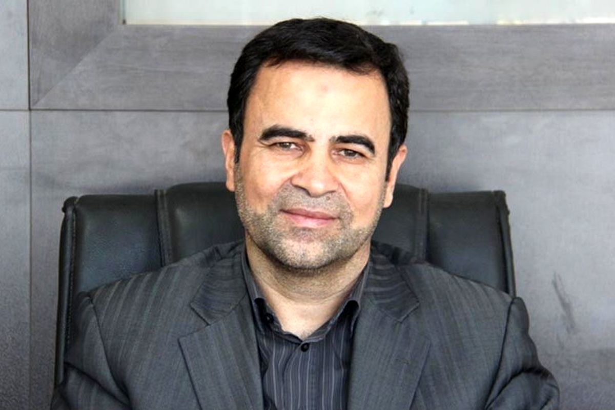  بساط بی‌کفایتی و اسراف در مجلس را جمع کنید