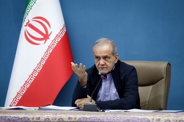 ببینید| پزشکیان: بدون وابستگی به آمریکا می‌توانیم مشکلات منطقه را حل‌وفصل کنیم