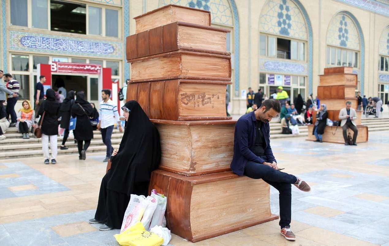 ۶۴ درصد ایرانیان اهل مطالعه هستند/با تعدی کنندگان به مقدسات برخورد می‌کنیم