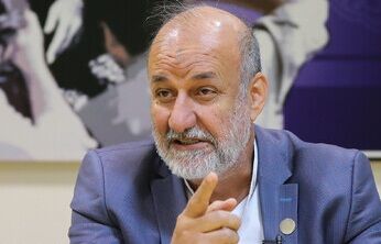افشاگری درباره هزینه‌های نجومی برخی جریان‌های انتخاباتی؛ هزینه مراسم حرم امام با آن پذیرایی و کارت هدیه و هواپیما چقدر شد؛ برخی به مراکز قدرت و ثروت وصل‌اند!