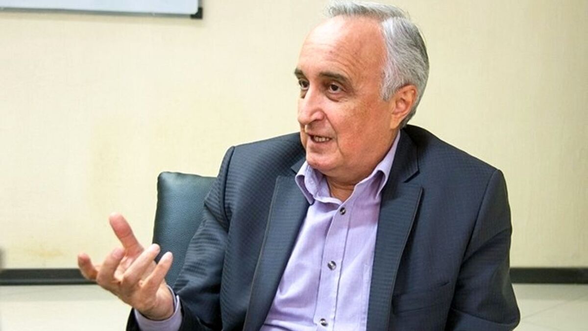 هشدار یک اقتصاددان؛ بدون آزادسازی قیمت‌ها، خصوصی‌سازی جز اتلاف منابع و فراهم کردن زمینه فساد نتیجه‌ای نخواهد داشت