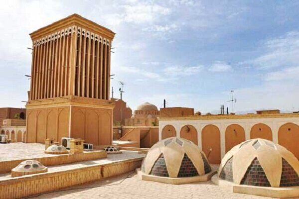 نماد معماری یزد در معرض تهدید/ بادگیرها قربانی بی‌پولی می‌شوند


