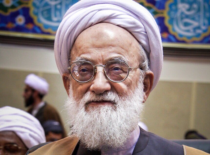 آیت‌الله امامی کاشانی از نامزدی انتخابات مجلس خبرگان رهبری کناره‌گیری کرد