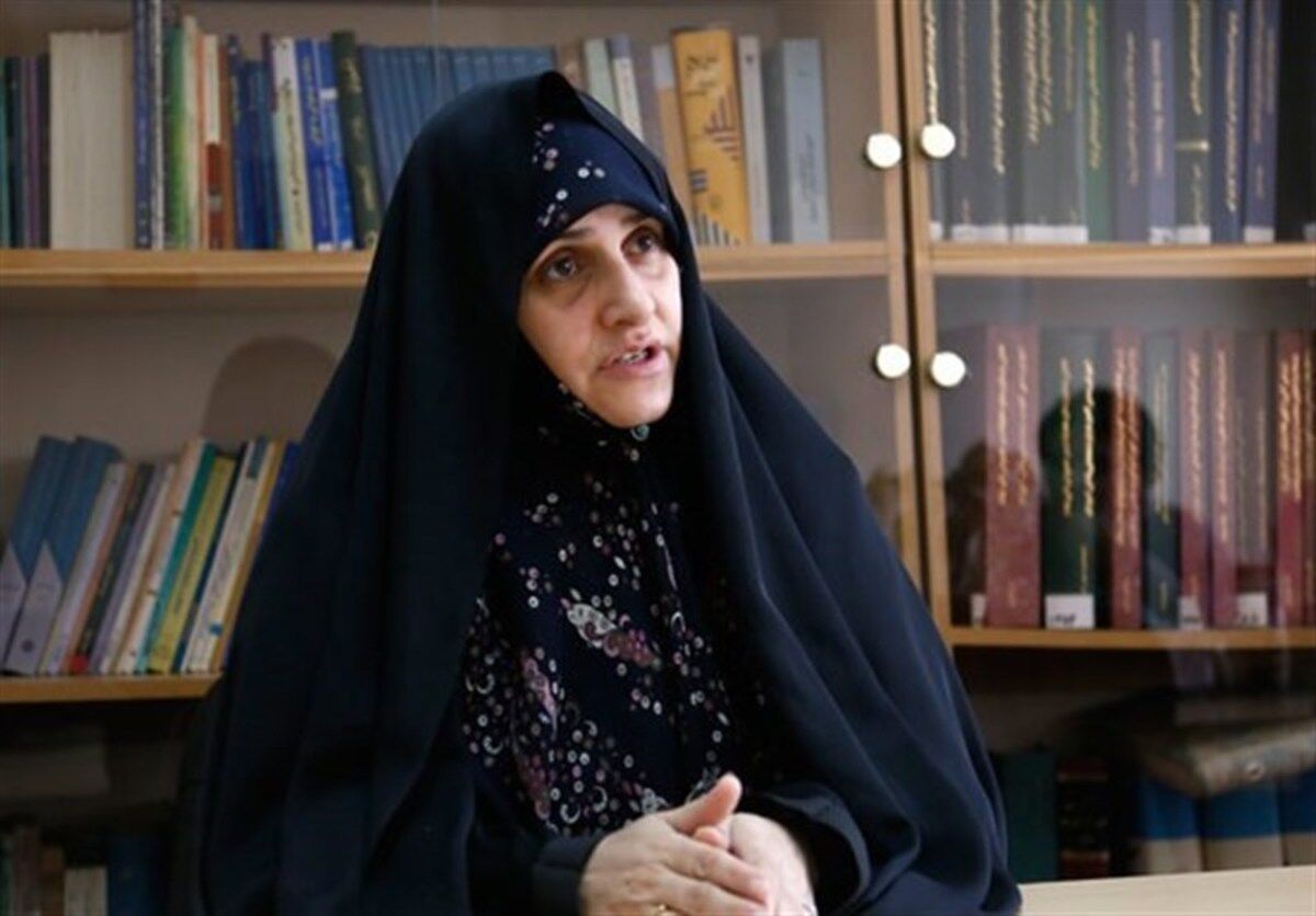 در مردسالاری معمولی شاید چند زن به اشکال مختلف مورد سوء استفاده قرار گیرند