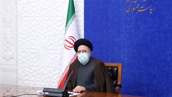 اتمام حجت «رئیسی» با بانک‌ها: به بدهکاران بدحساب میدان ندهید