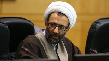 سلیمی، نماینده مجلس: بستر تلگرام و واتساپ دارای ابزار جاسوسی است؛ ردیابی مکان‌های خاص و فرماندهان کشور با این ابزار صورت گرفته / باید برویم سراغ اینکه چرا شبکه ملی هنوز تکمیل نشده است.