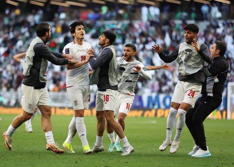 ملی‌پوشان از رختکن  بازی با ژاپن آماده نیمه نهایی شدند!
