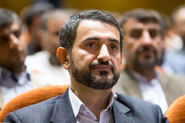 هشدار نماینده مجلس به منتقدان مذاکرات: حق ندارید آن را غیرشرافتمندانه بنامید/ تصمیمات کلان کشور با نظر ولی فقیه اتخاذ می‌شود