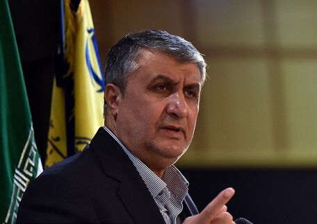 آب سنگین ایران مشتری هم دارد؛ آمریکا هم یکی از خریداران آب سنگین ما است