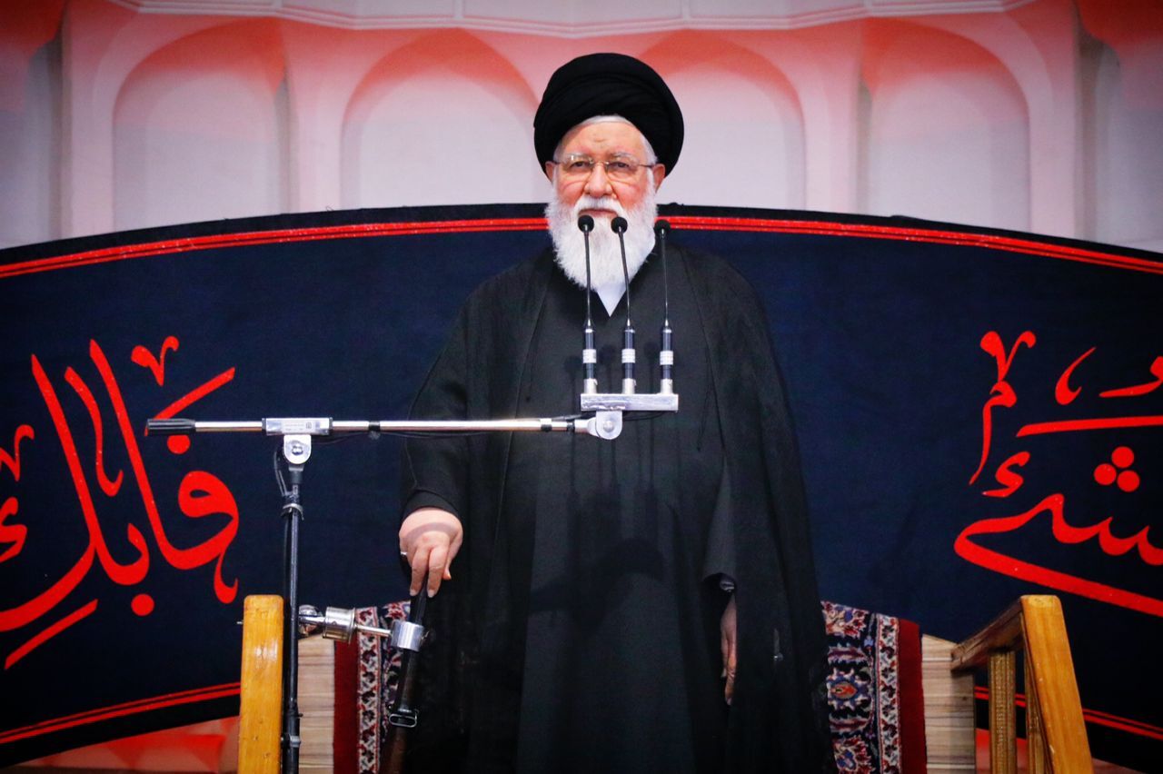 انحراف در دین از حکومت داری شروع می شود