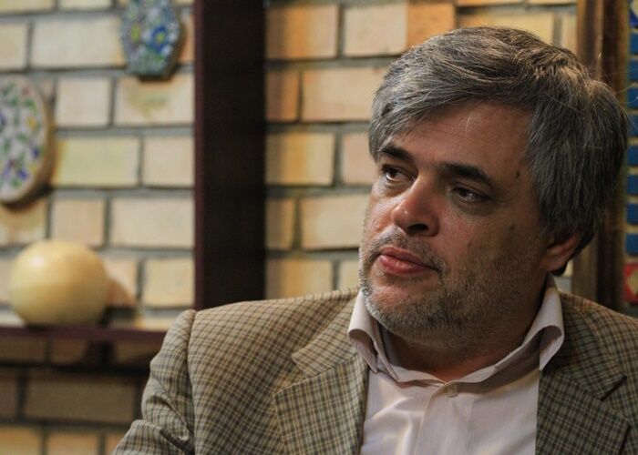 احمدی‌نژاد در حصر است!