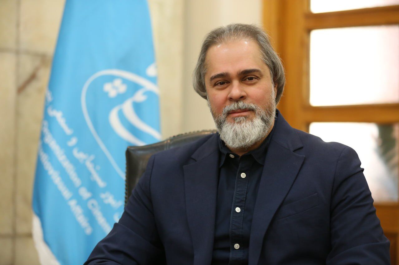 رائد فریدزاده،: بازگشت به خانه امثال اصغر فرهادی نیازی به کارت دعوت ندارد 