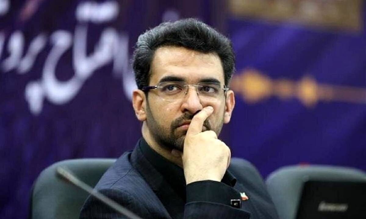 واکنش وزیر جوان دولت روحانی به تایید افزایش سن بازنشستگی: «جوانگرایی و این حرفها همه کشک»!