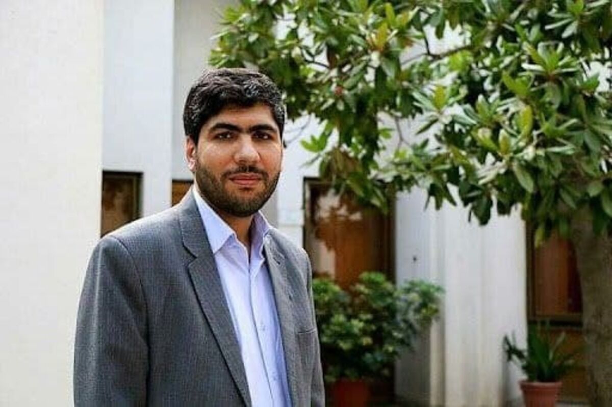 ۸۰ درصد درآمد کشور تبدیل به حقوق و دستمزد می‌شود