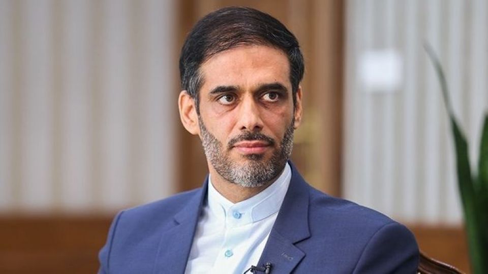 گفتمان سازی را رقم بزنید؛ از  تقابل بین مردم جلوگیری کنید