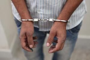 قتل برادر با سلاح کلاشینکف