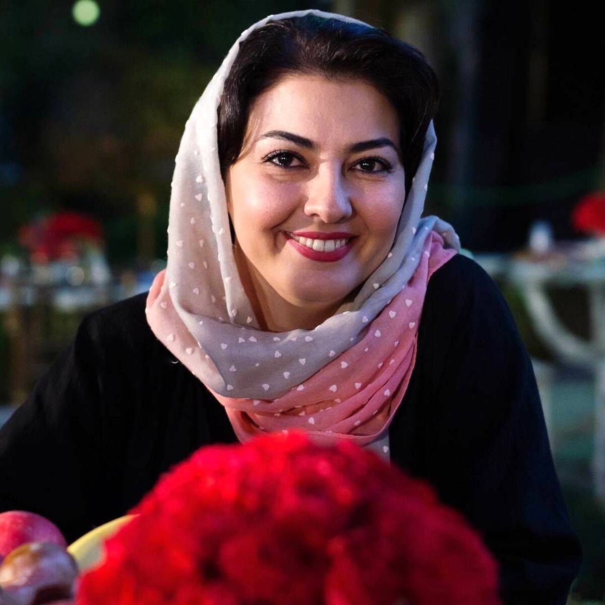 ببینید | لبخندهای از ته دلِ خانم بازیگر ؛ آناهیتا همتی عروس شد