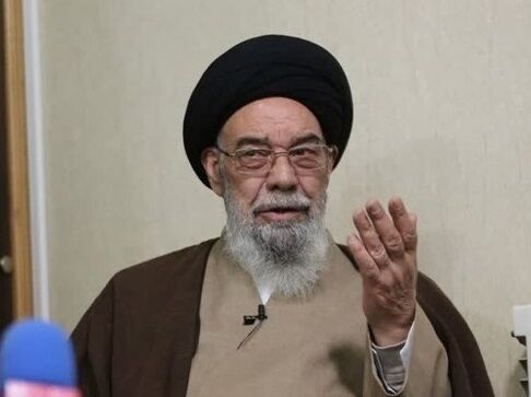 باید خدا را شاکر بود که چنین رهبری را برای ما فرستاده؛ لیاقت آن را دارند که بگوییم نایب امام زمان(عج) هستند