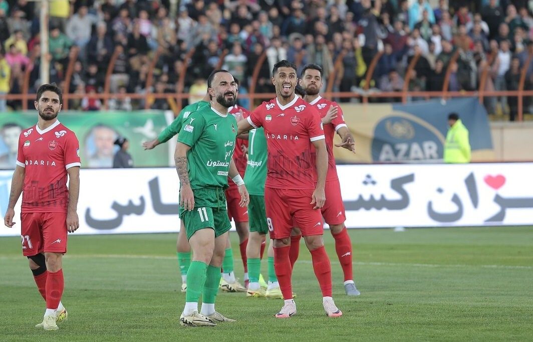 کارشناسی داوری جنجالی شمس‌آذر - پرسپولیس/ پنالتی میزبان سوخت؟