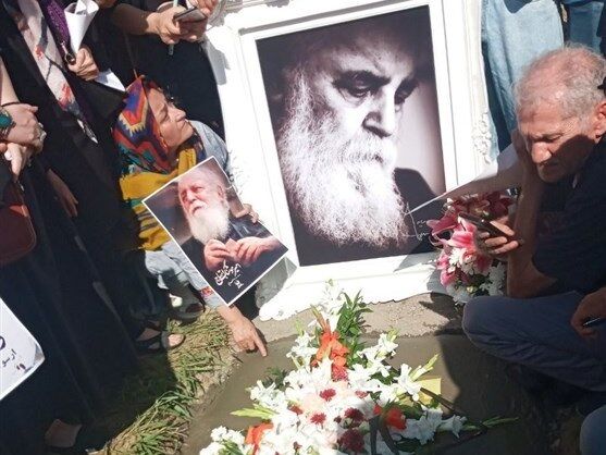 پیکر «سایه» در باغ محتشم رشت آرام گرفت