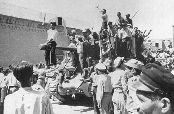 ساختار و کارکرد اراذل و اوباش در بستر سیاسی منتهی به کودتای 28 مرداد 