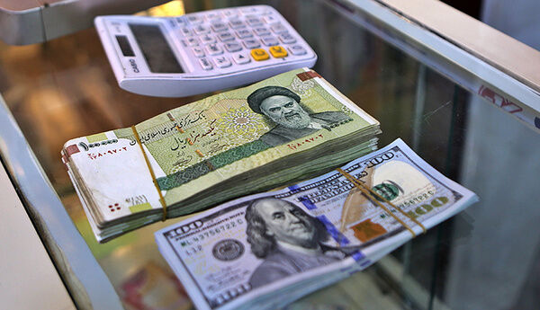 احتمال تعدیل سریع قیمت‌ها در بازار ارز وجود دارد؟