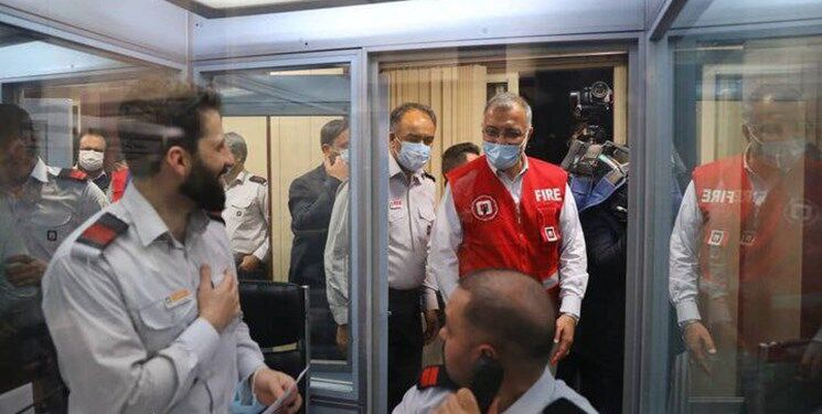 بازدید سرزده شهردار تهران از ستاد فرماندهی عملیات ۱۲۵