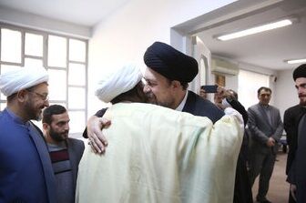 دیدار خانوادگی شیخ زکزاکی با سید حسن خمینی + تصاویر