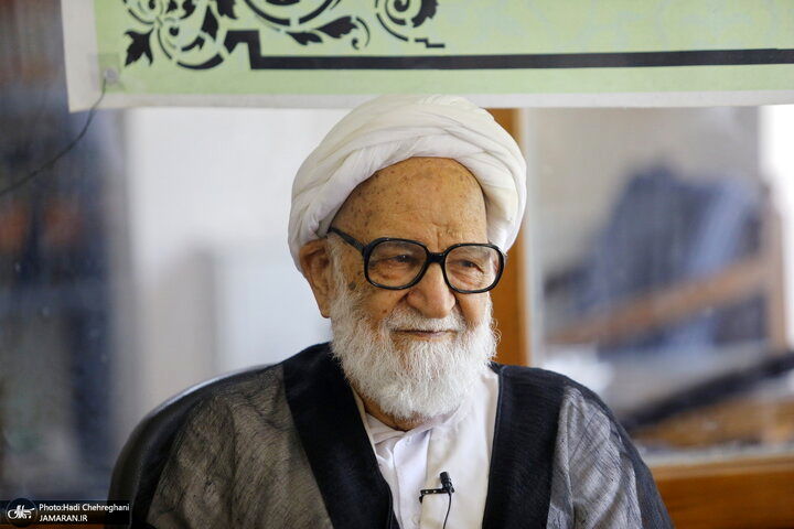 آیت‌الله مسعودی خمینی: رهبر انقلاب لطف کنند و محصورین و برخی زندانیان را عفو کنند