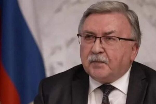 اولیانوف: آمریکا با ادامه جنگ در ایران می‌خواهد اشتباه راهبردی خود را جبران کند

