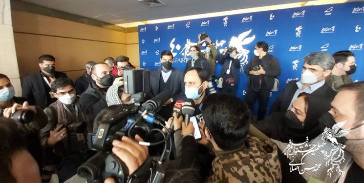 بازدید سخنگوی دولت از چهلمین جشنواره فیلم فجر/ سینماگران را محدود نمی‌کنیم