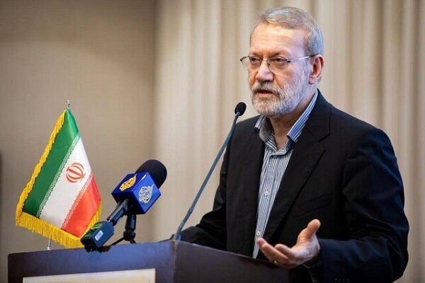 علی لاریجانی: شنیده‌ام باقی مانده تیم اپستین توطئه‌ای را طراحی کرده‌اند که ماجرایی نظیر ۱۱ سپتامبر خلق کنند و ایران را متهم سازند؛ ایران با این اقدامات تروریستی مخالف است و جنگی با ملت آمریکا ندارد