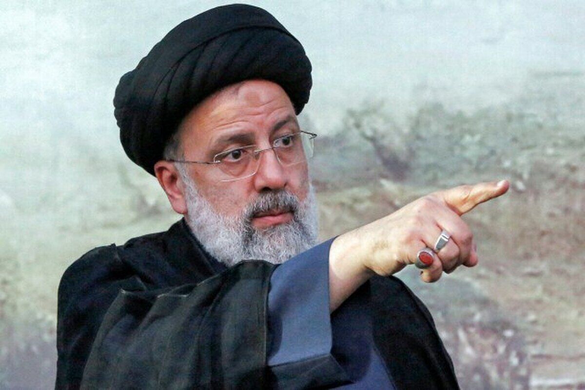 رئیسی باید تیم اقتصادی خود را تغییر دهد