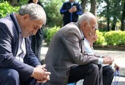  افزایش سقف اعتبار خرید بازنشستگان کشوری از برخی فروشگاه‌های زنجیره ای به‌زودی

