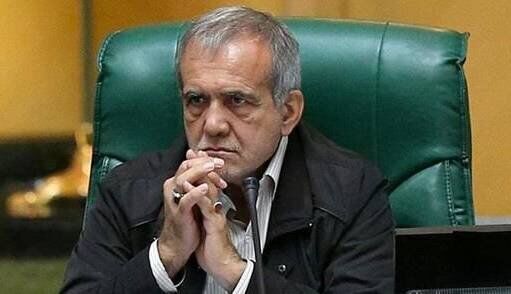 استادتمام ۸۰۰ دلار در ماه می‌گیرد و  پزشک تازه‌کار ۳۰۰ دلار؛ با این پول نمی‌شود پزشک و هیات علمی را در کشور نگه‌داشت