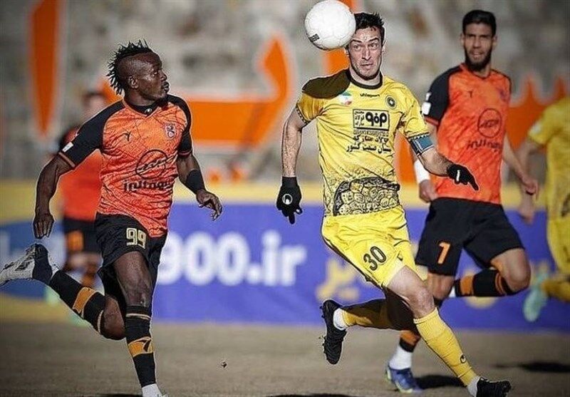 پرسپولیس - ولسیانی؛ مشغول چانه‌زنی در مورد مبلغ قرارداد