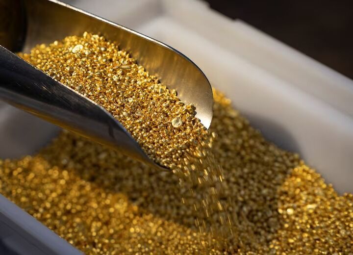  قیمت طلای جهانی امروز دوشنبه ۸ تیر ۱۴۰۵ / طلای جهانی ریخت