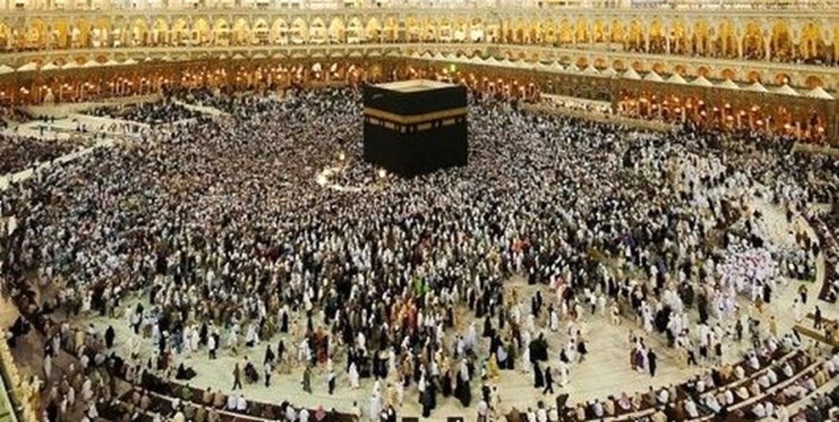 حج عمره به نیابت از روح ملکه الیزابت توسط یک حاجی+ عکس