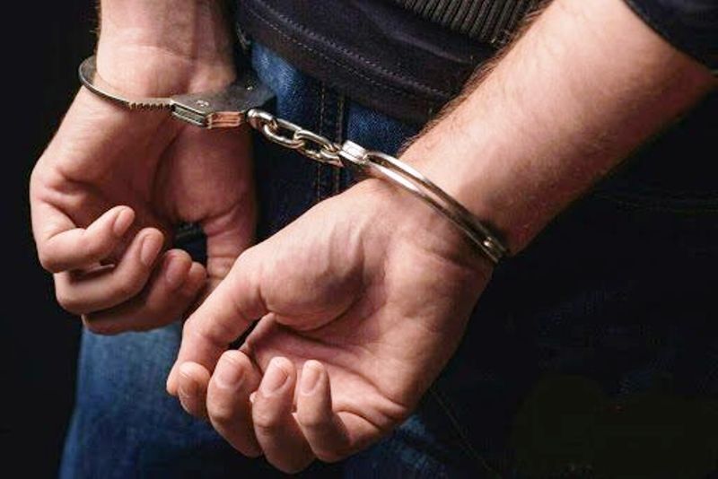 بخشش پسری که پدرش را به خاطر پول مواد کشت