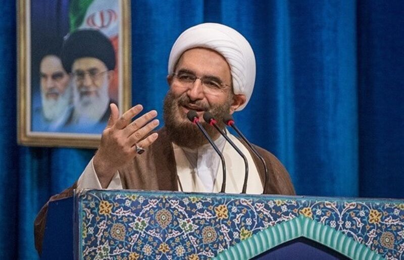 برای رسیدن به جایگاه ایده‌آل امامت جمعه از هیچ اقدامی دریغ نمی‌کنیم