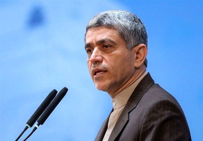 مهاجرانی: آقای طیب‌نیا برای وزارت اقتصاد شرط نگذاشتند