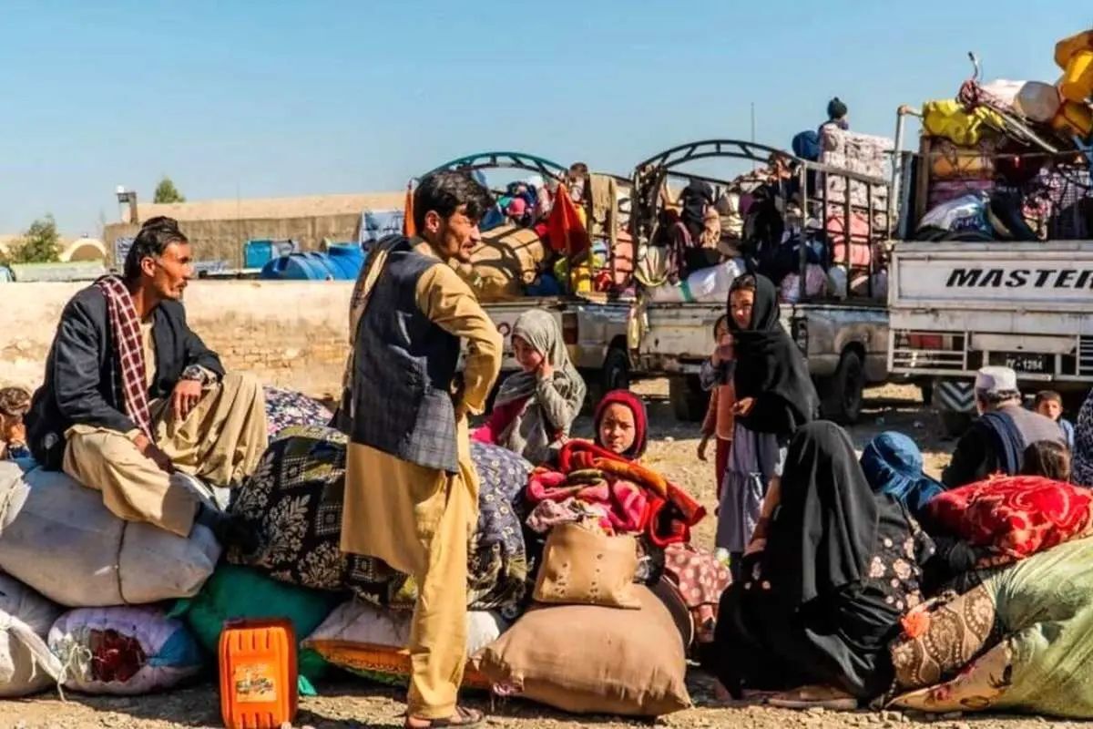 سفر هیات ۵ نفره از افغانستان به ایران برای رفع مشکلات هویتی مهاجران افغان