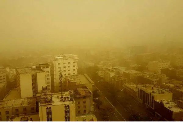 هوای تهران در وضعیت بنفش قرار دارد