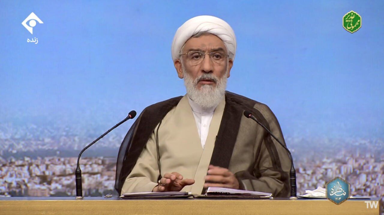پورمحمدی: بورس در دولت سیزدهم اصلا قفل شد