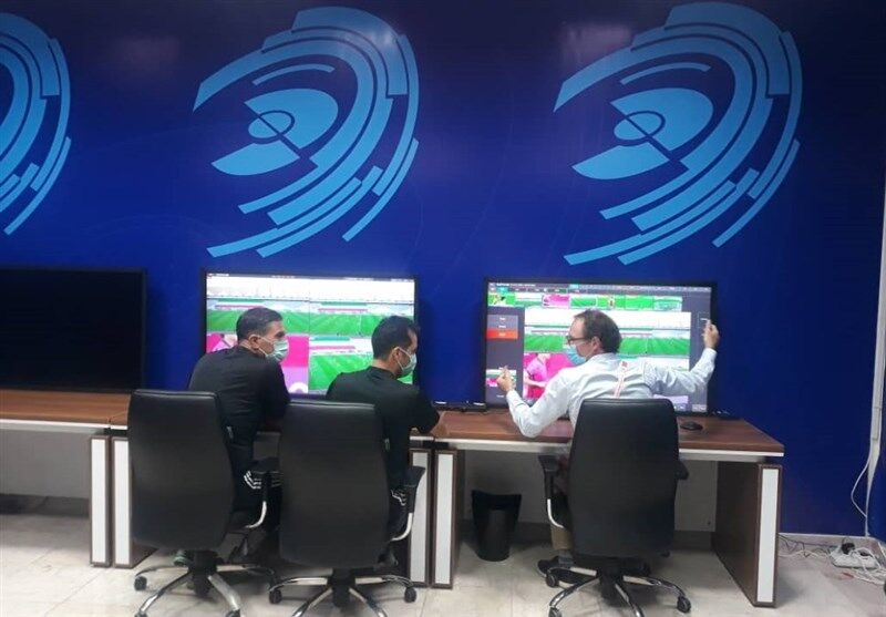 4 یا 6 دستگاه؟ دم خروس VAR بیرون زد/ آمارهای عجیب فدراسیون هر روز بیشتر می شود
