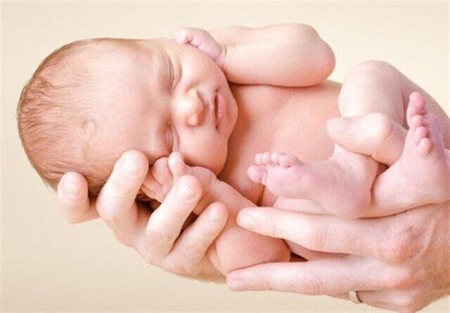 میانگین سن پدران و مادران ایرانی در اولین فرزندآوری چقدر است؟